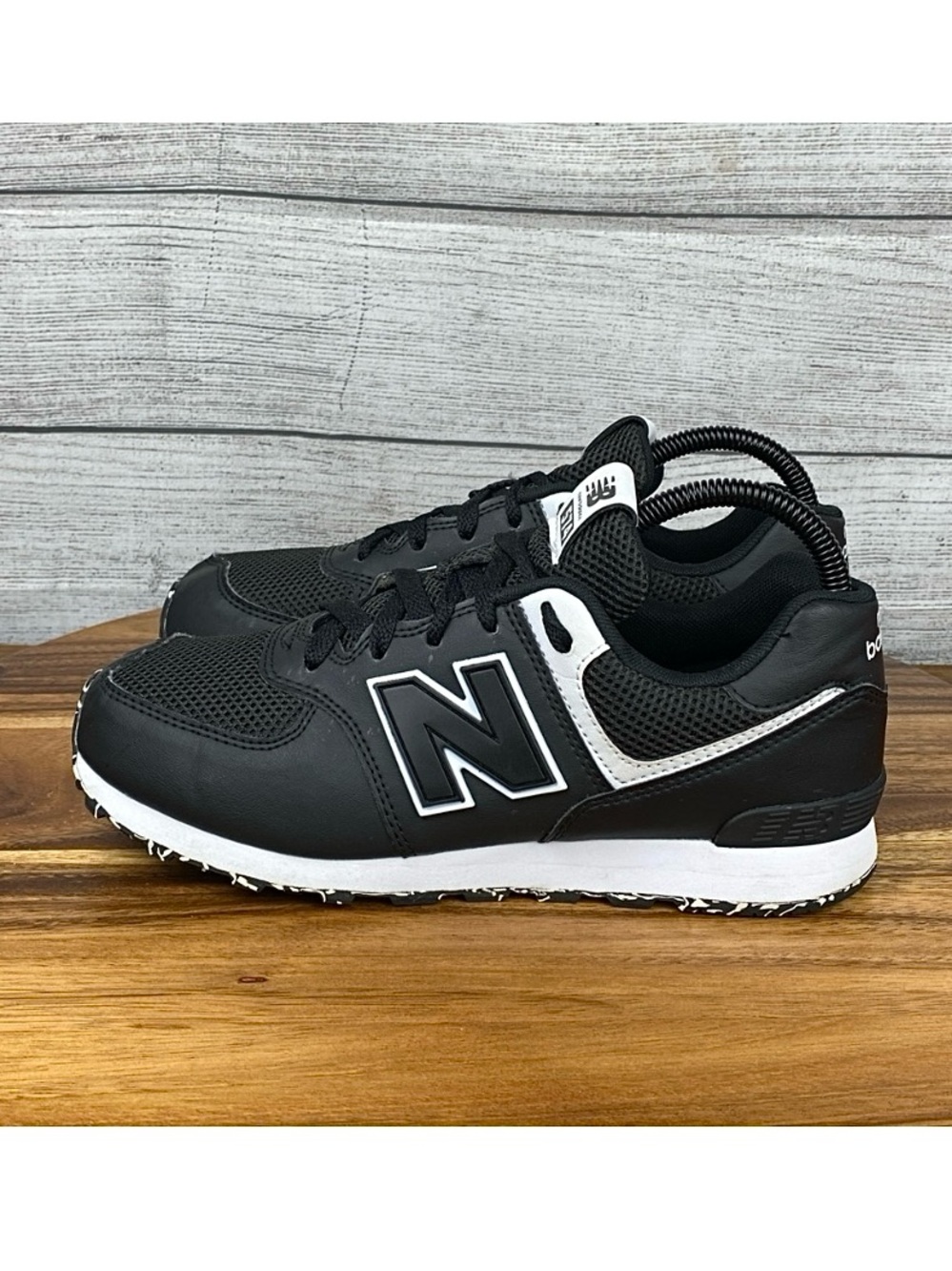 New Balance 574 Black White Mesh Sportstyle Shoes Women’s Sneaker Size 7.5